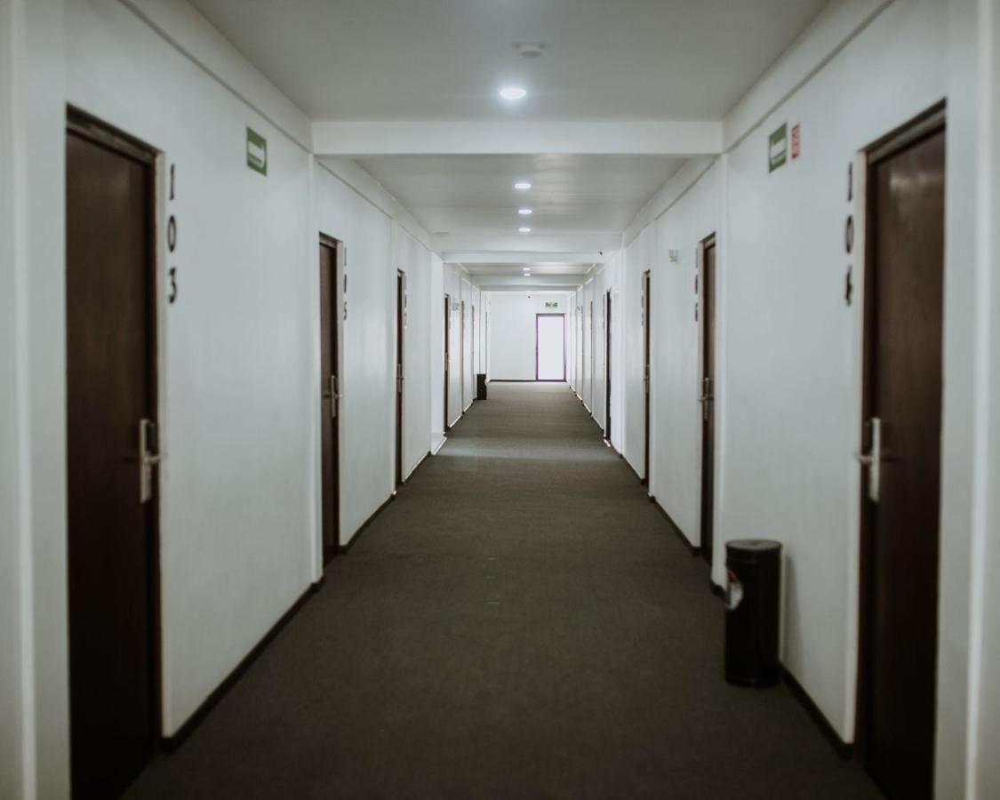 Hotel Capital Frontera Monclova Extérieur photo